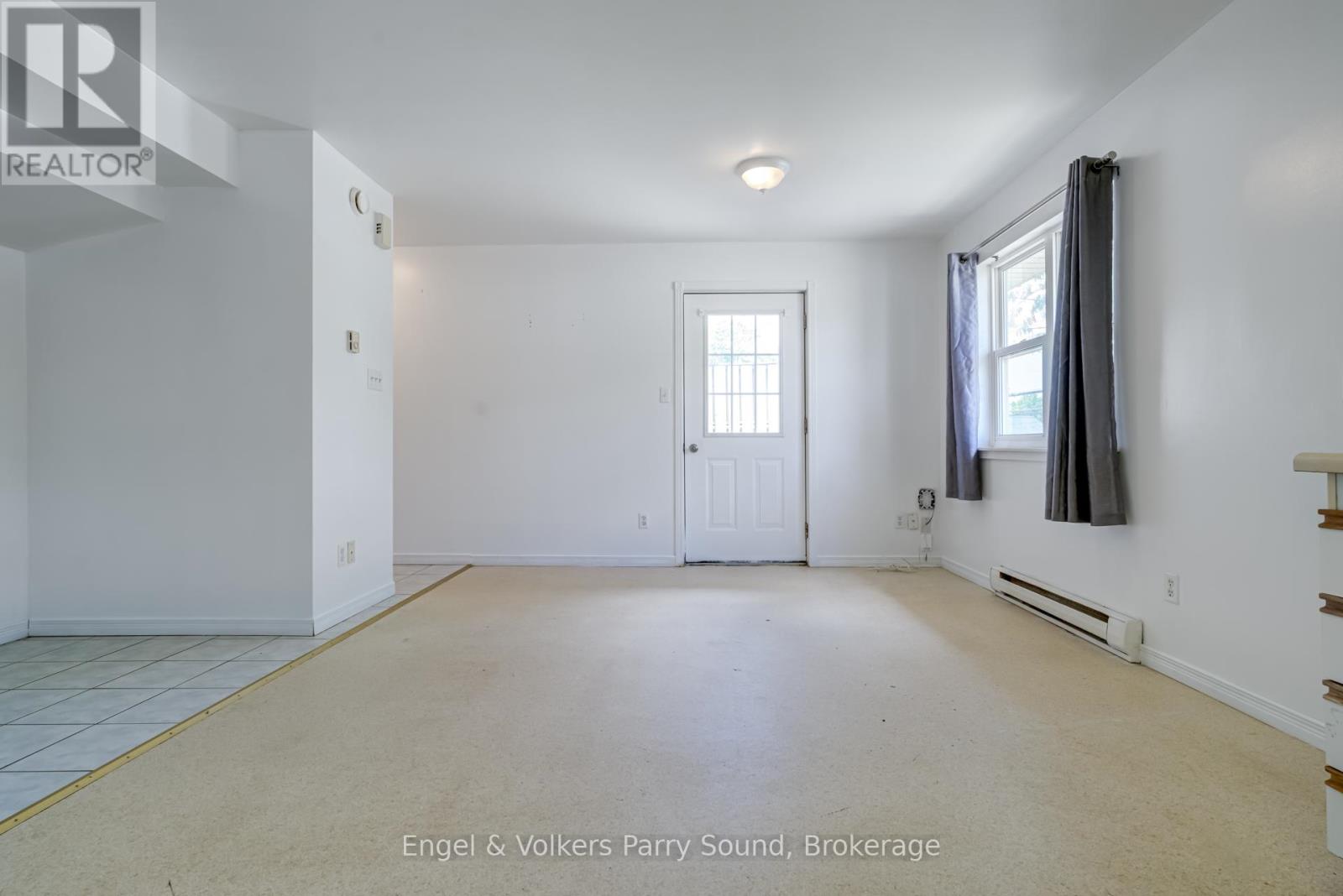 128 Isabella Street, Parry Sound, Ontario P2A 1N1 - Photo 11 - X13430980