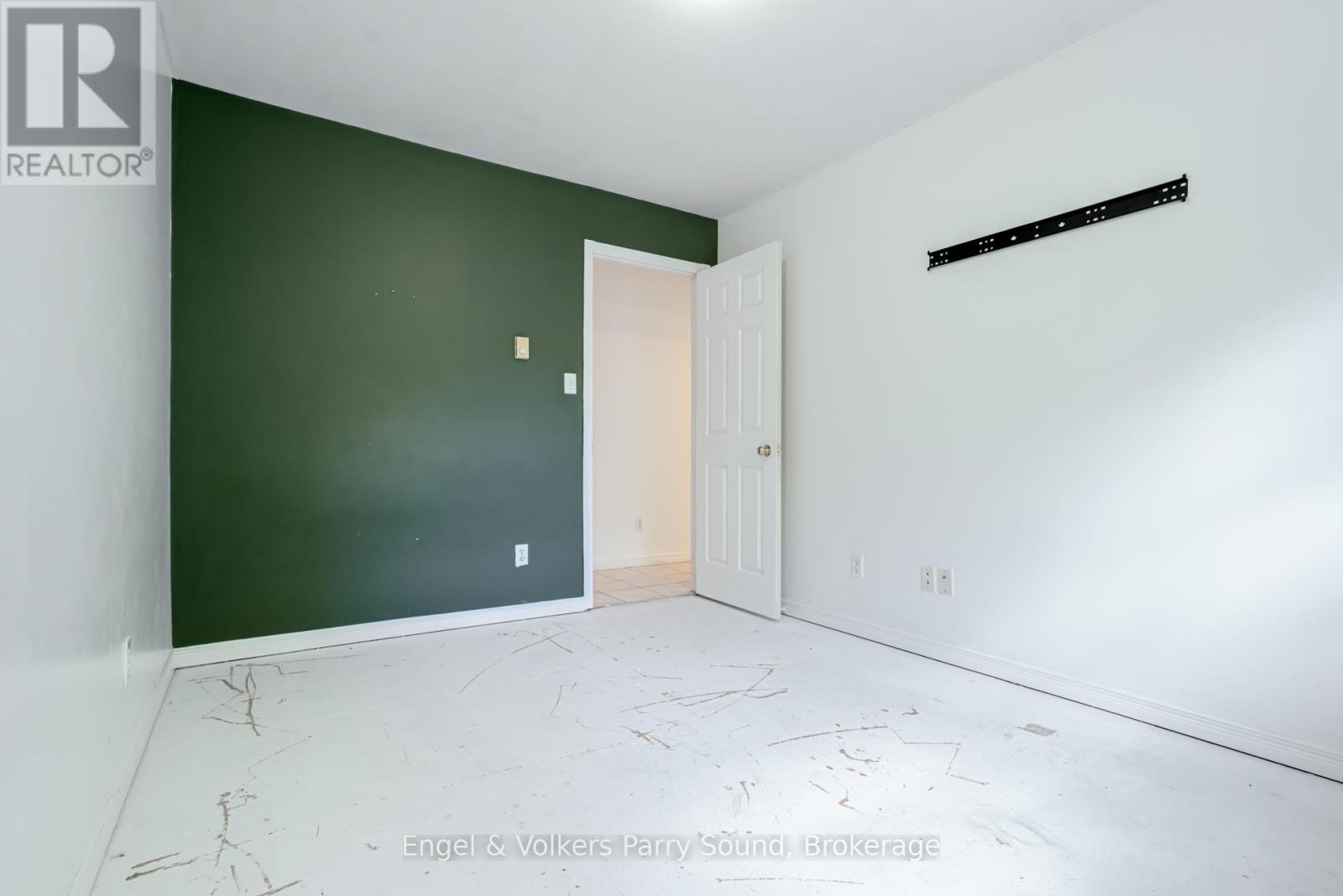 128 Isabella Street, Parry Sound, Ontario P2A 1N1 - Photo 14 - X13430980
