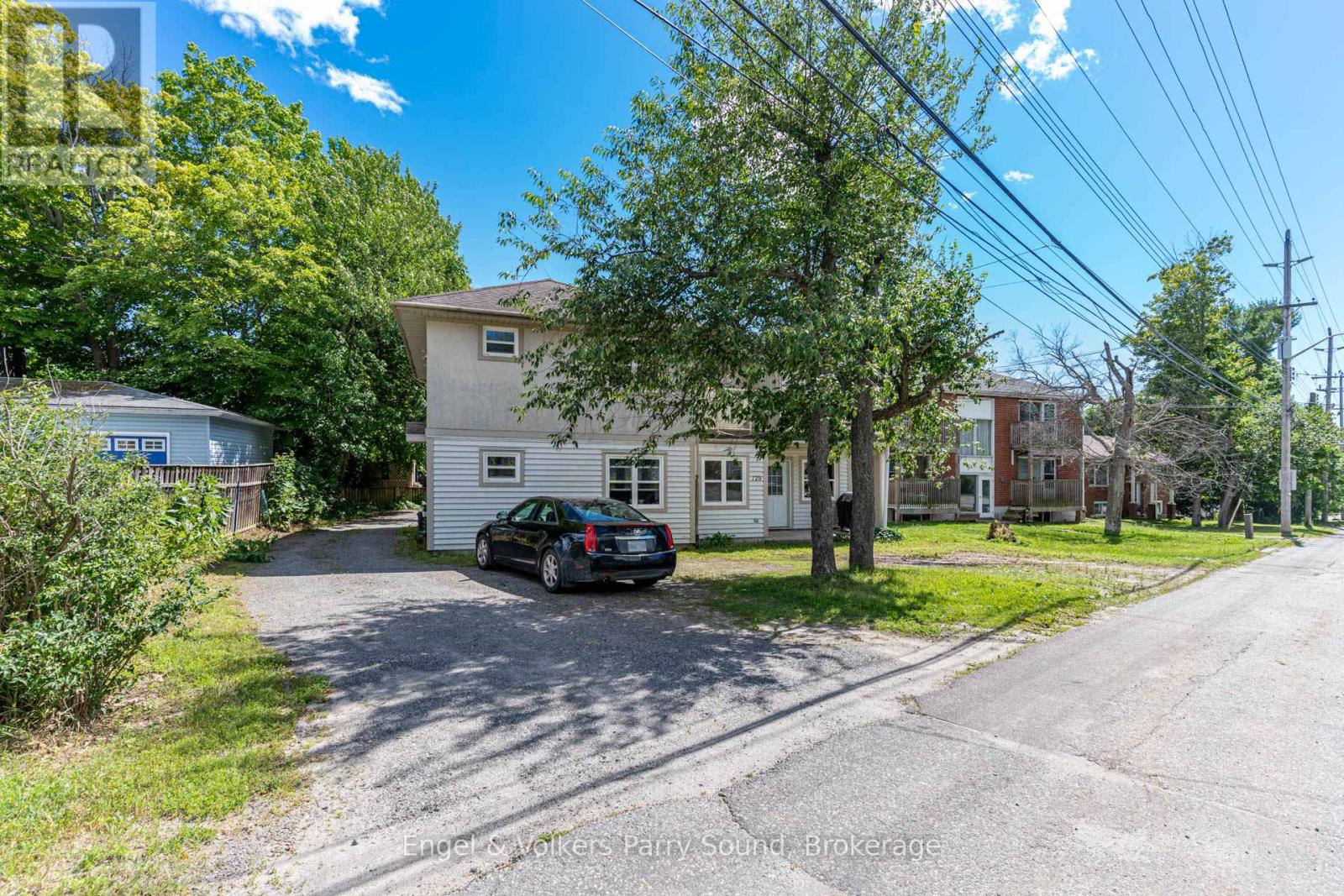 128 Isabella Street, Parry Sound, Ontario P2A 1N1 - Photo 2 - X13430980