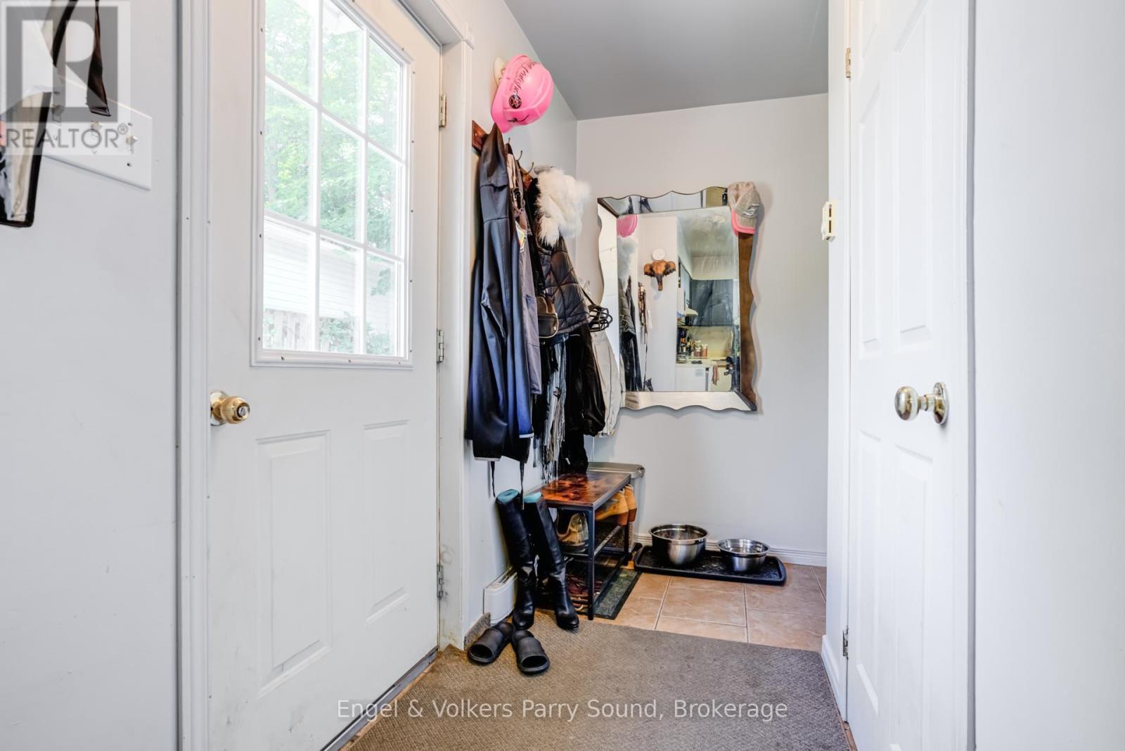 128 Isabella Street, Parry Sound, Ontario P2A 1N1 - Photo 21 - X13430980