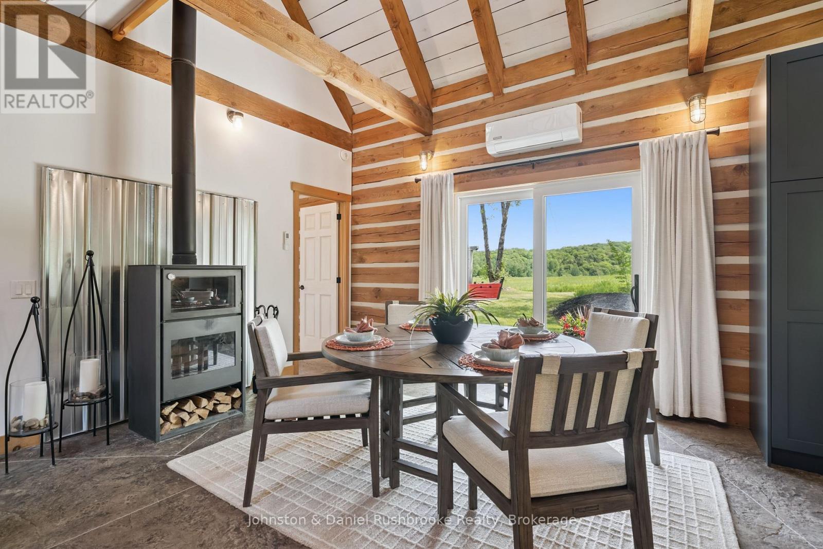 1105 Echo Beach Road, Muskoka Lakes, Ontario P0B 1M0 - Photo 11 - X13431340