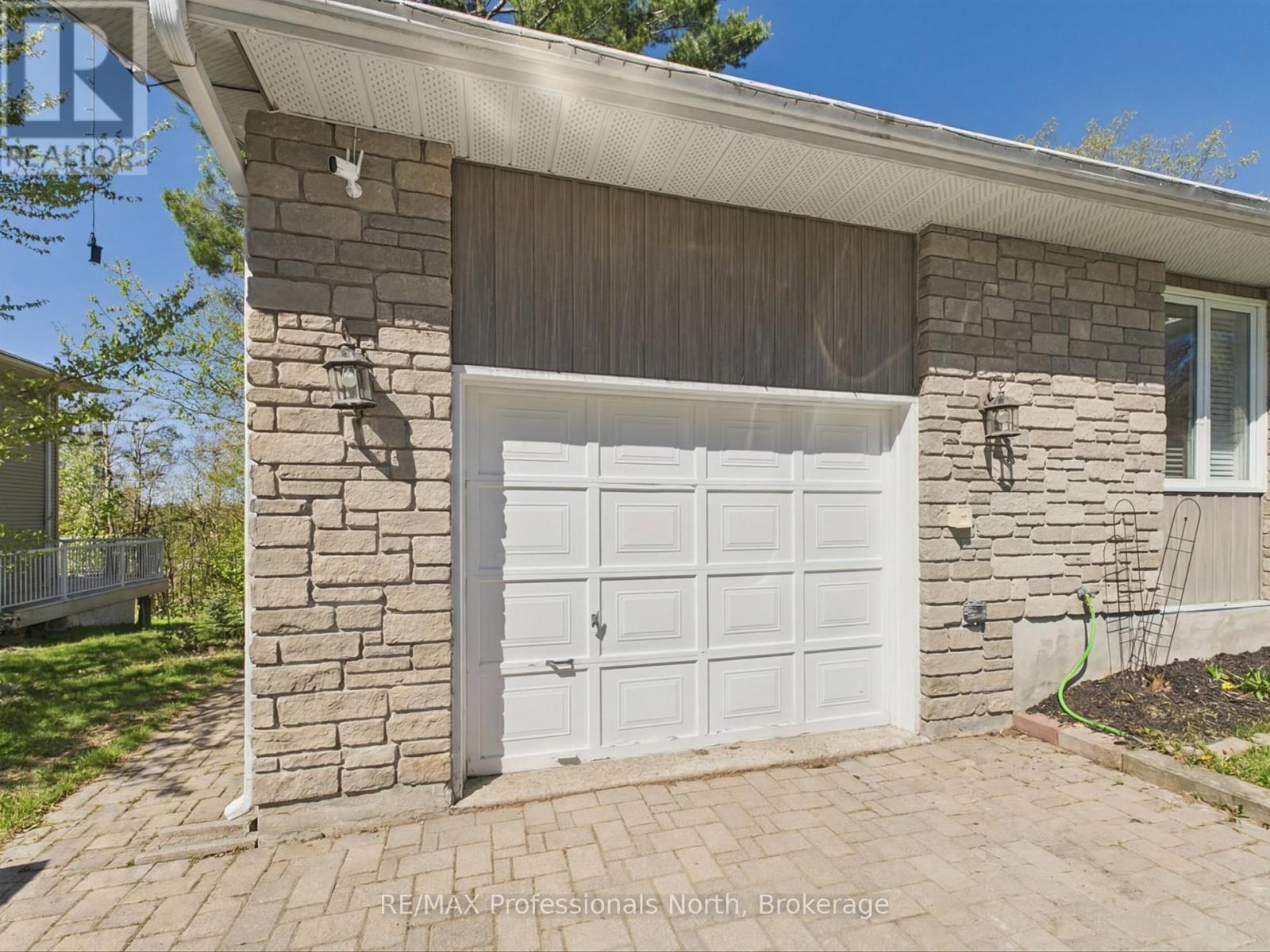 30 The Granite Bluff, Bracebridge, Ontario  P1L 1L4 - Photo 23 - X13435766