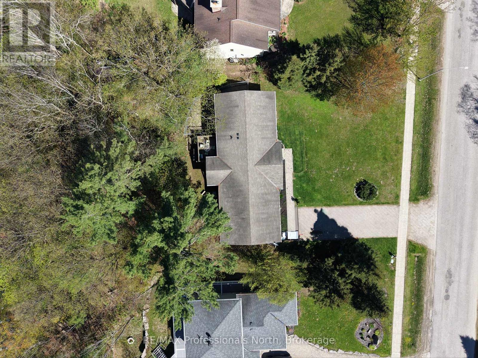 30 The Granite Bluff, Bracebridge, Ontario  P1L 1L4 - Photo 27 - X13435766