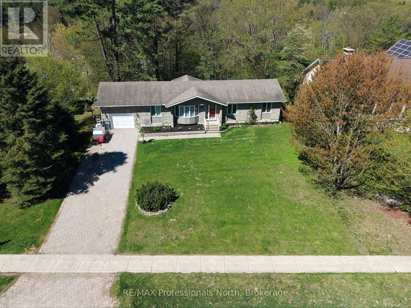 30 The Granite Bluff, Bracebridge, Ontario  P1L 1L4 - Photo 28 - X13435766