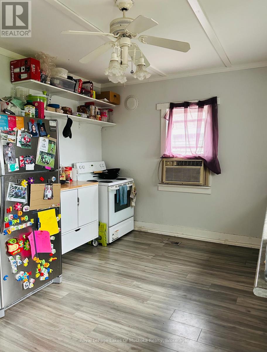 104 Brunel Road, Huntsville, Ontario  P1H 1R1 - Photo 11 - X13436140