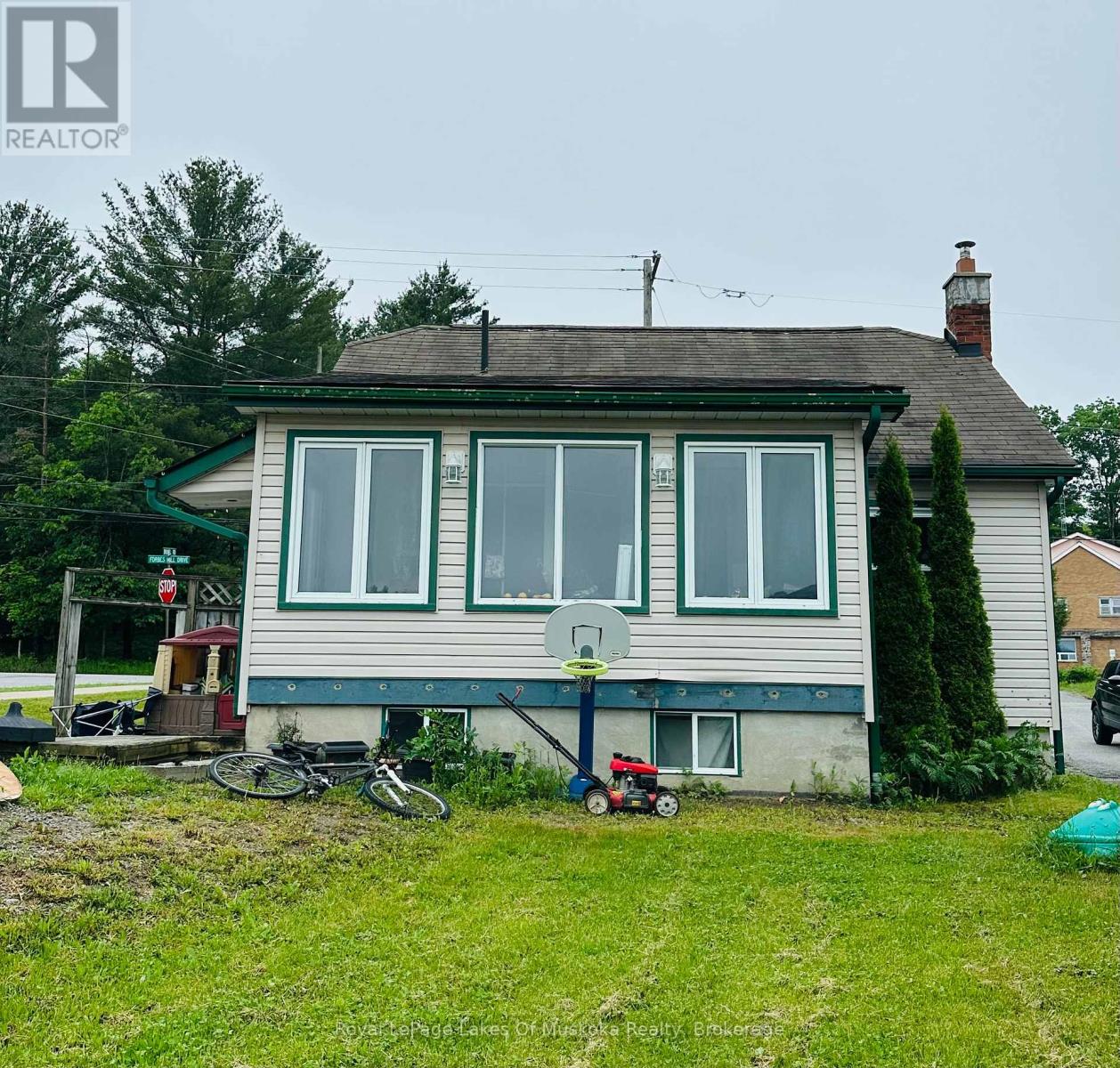 104 Brunel Road, Huntsville, Ontario  P1H 1R1 - Photo 6 - X13436140