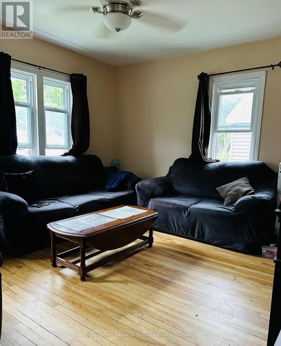 104 Brunel Road, Huntsville, Ontario  P1H 1R1 - Photo 9 - X13436140