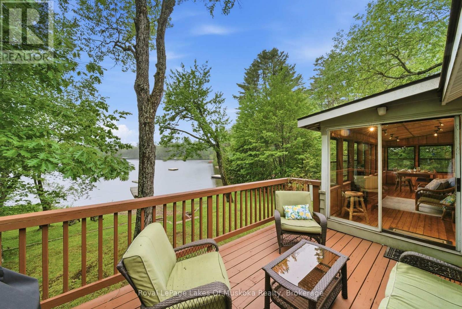 11 Carol Street W, Lake Of Bays, Ontario  P0B 1A0 - Photo 1 - X13437564