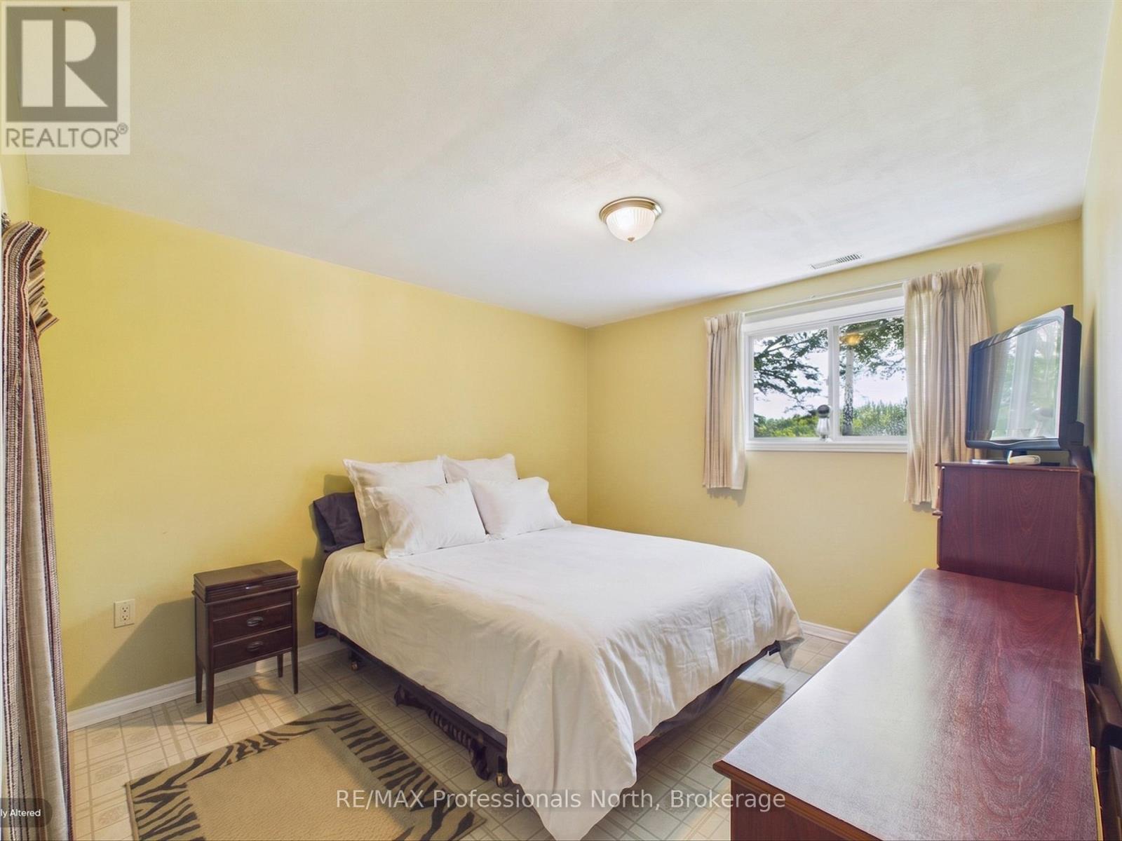 1020 Colony Road, Bracebridge, Ontario  P1L 1X3 - Photo 30 - X13441236