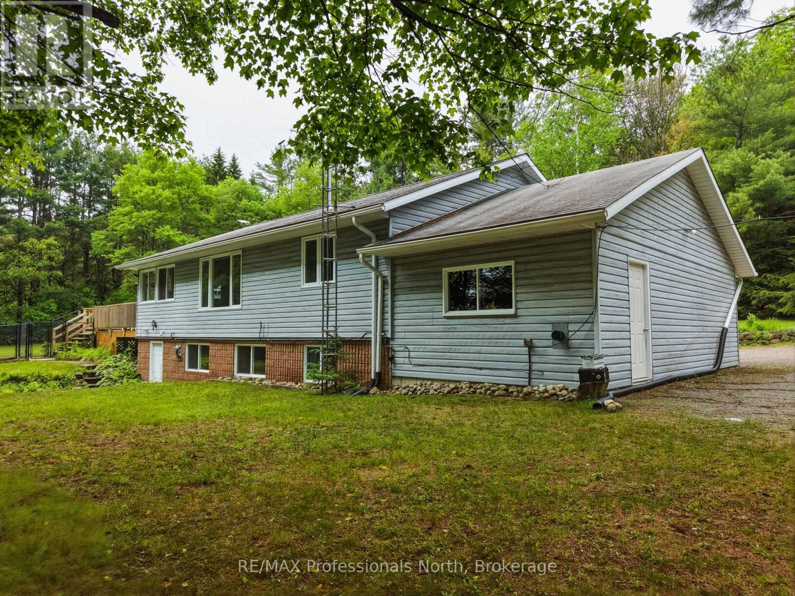 1020 Colony Road, Bracebridge, Ontario  P1L 1X3 - Photo 42 - X13441236