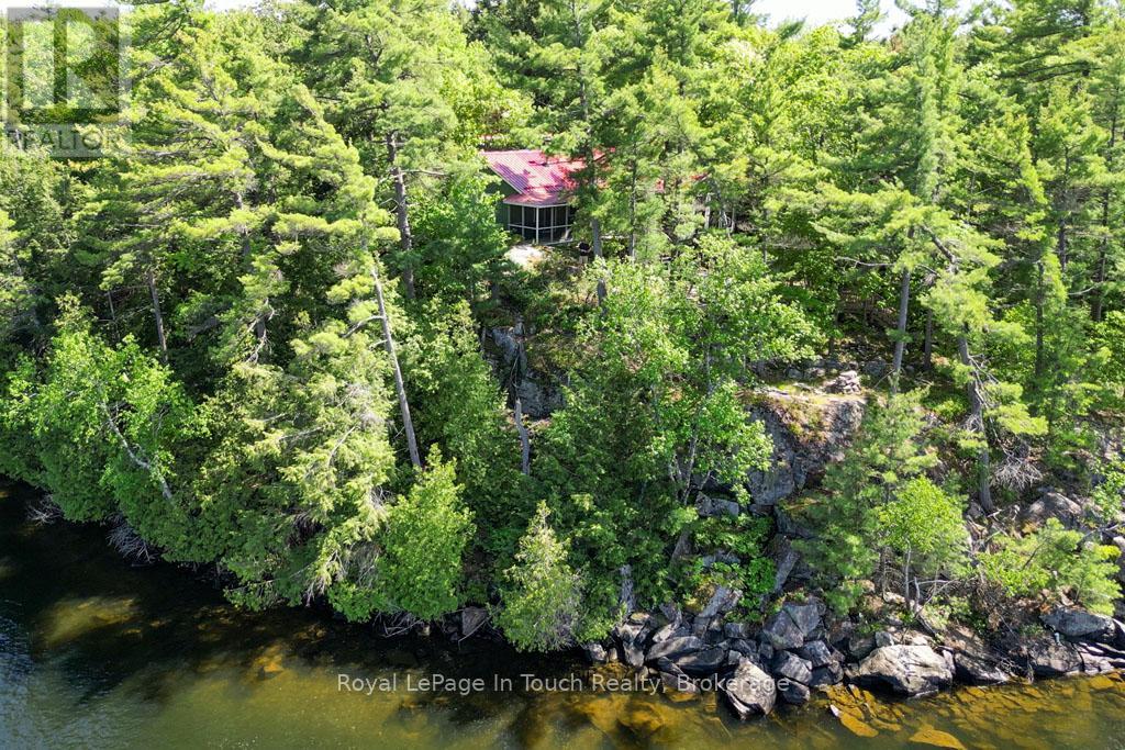 700 Island 980 / Deer Island, Georgian Bay, Ontario P0E 1E0 - Photo 2 - X13443308