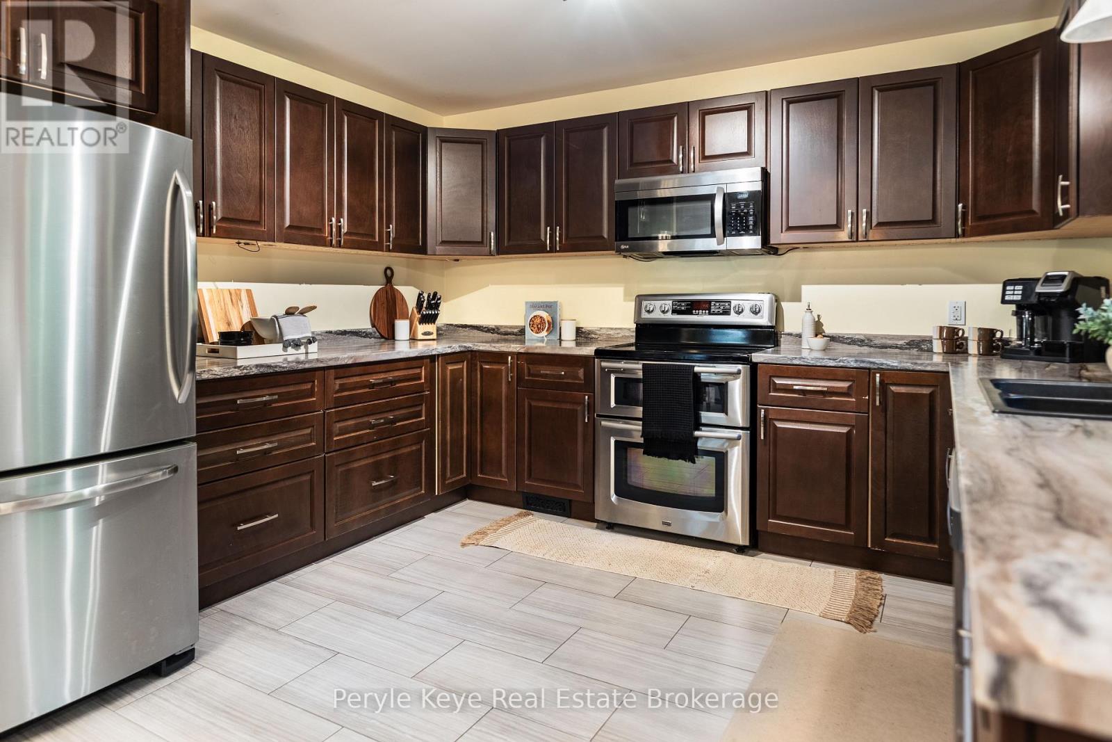 595 Clearwater Lake Road, Huntsville, Ontario  P0B 1L0 - Photo 16 - X13443626