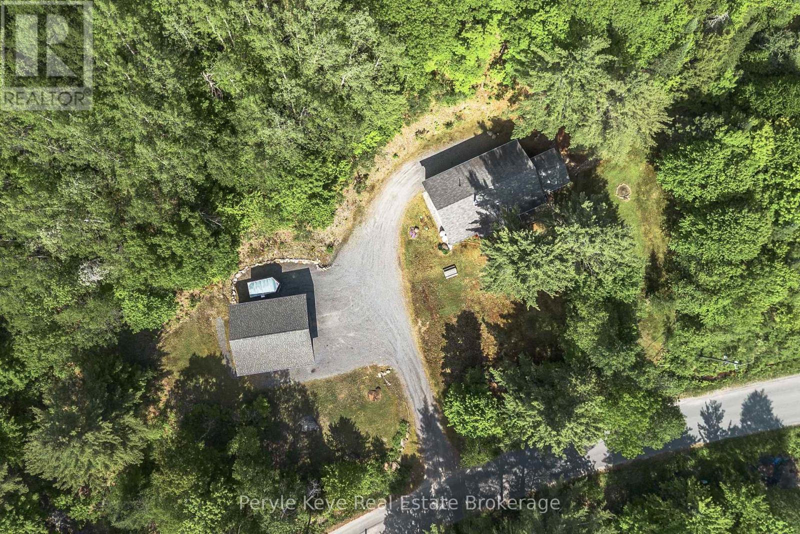 595 Clearwater Lake Road, Huntsville, Ontario  P0B 1L0 - Photo 4 - X13443626