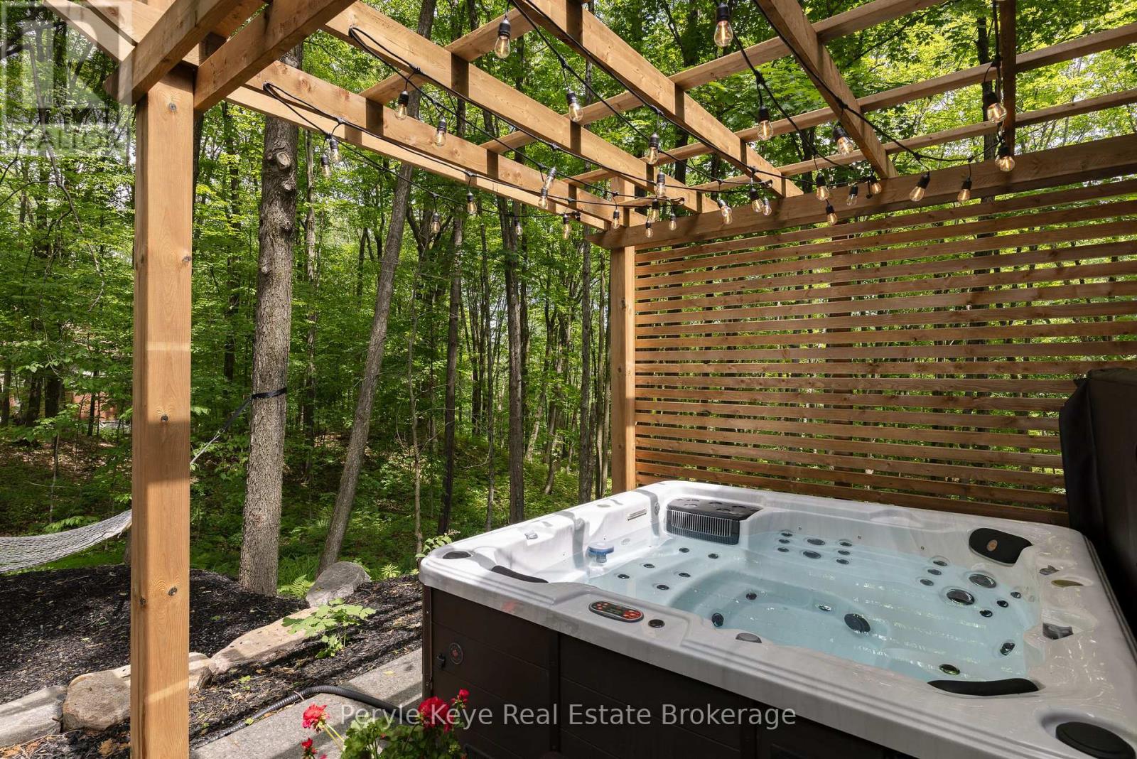 74 Woodland Drive, Bracebridge, Ontario  P1L 1M2 - Photo 6 - X13443628