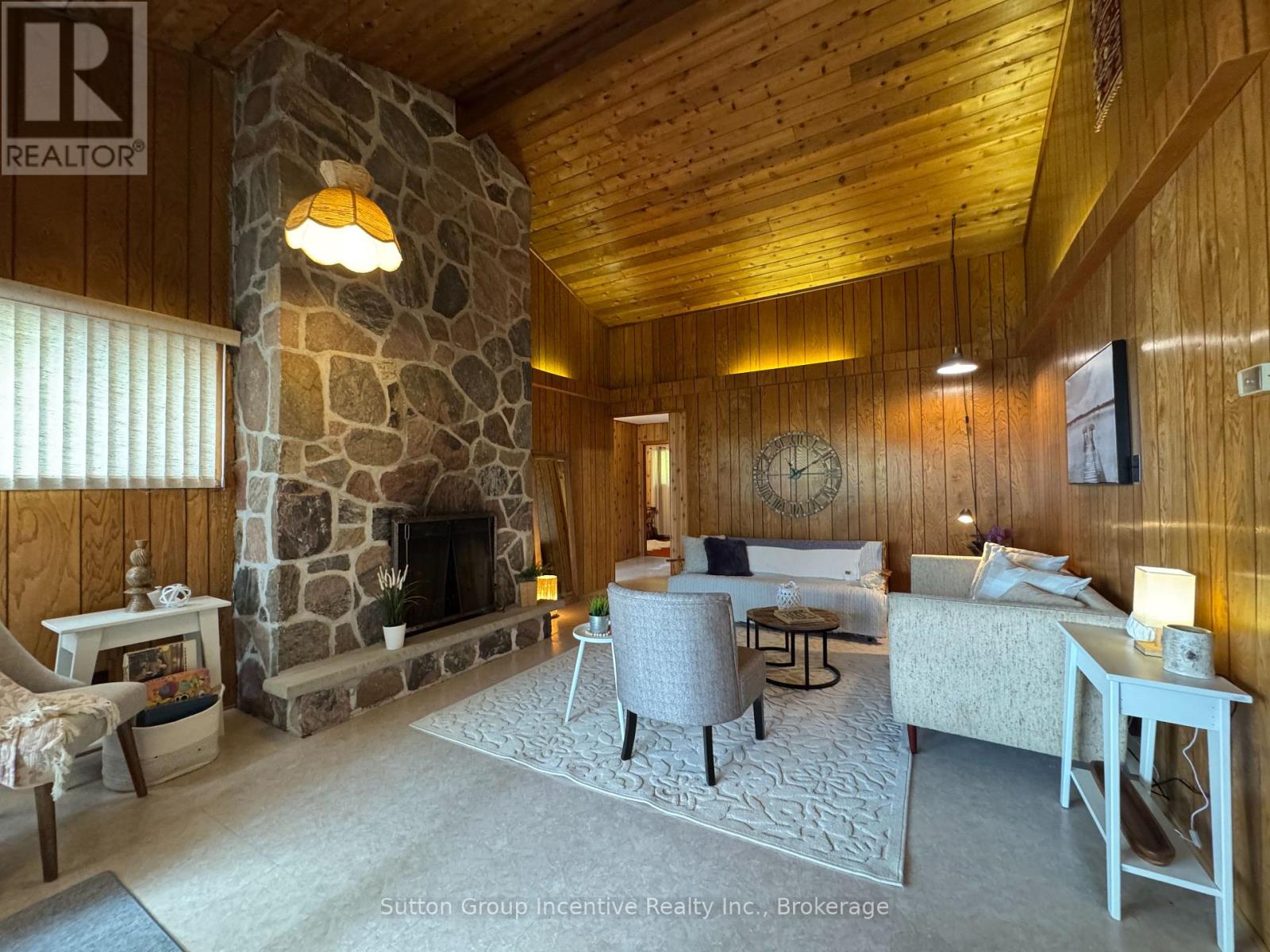 1017 Goldfinch Court, Gravenhurst, Ontario  P0E 1G0 - Photo 10 - X13443636