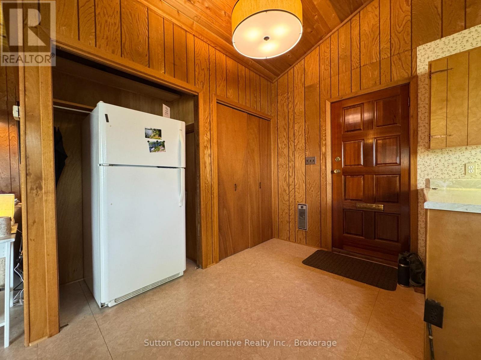 1017 Goldfinch Court, Gravenhurst, Ontario  P0E 1G0 - Photo 19 - X13443636