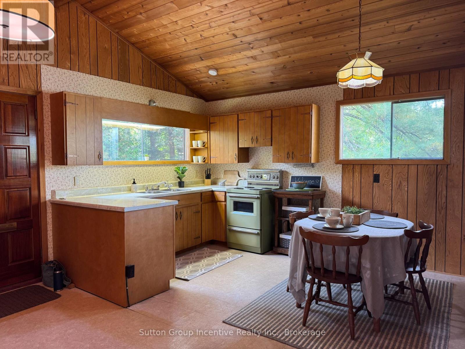 1017 Goldfinch Court, Gravenhurst, Ontario  P0E 1G0 - Photo 6 - X13443636