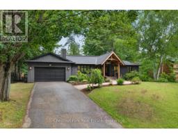 18 BROFOCO DRIVE, Bracebridge, Ontario