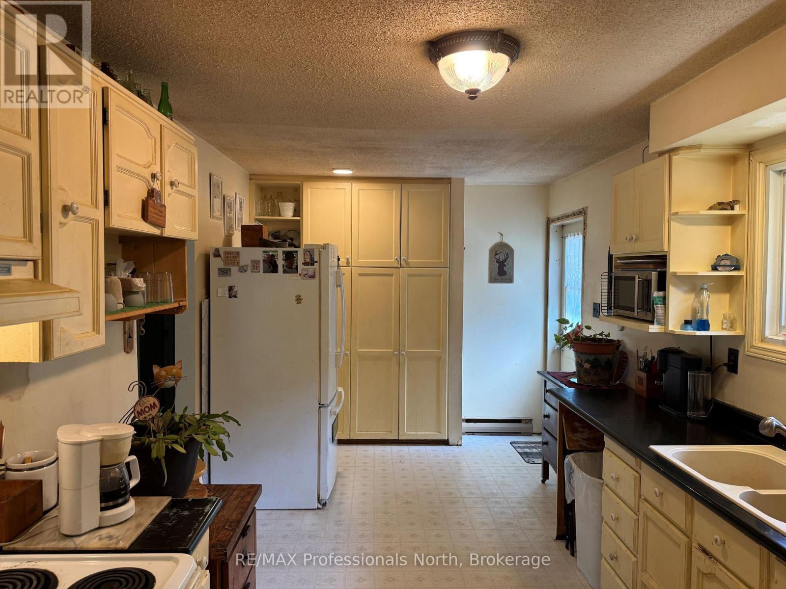 37 Spruce Drive S, Huntsville, Ontario P0B 1L0 - Photo 12 - X13444428
