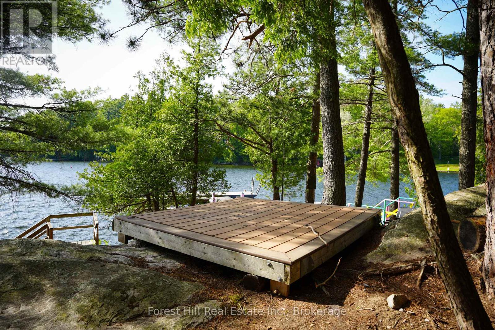 1092 Main Street, Lake Of Bays, Ontario  P0B 1A0 - Photo 12 - X13444468