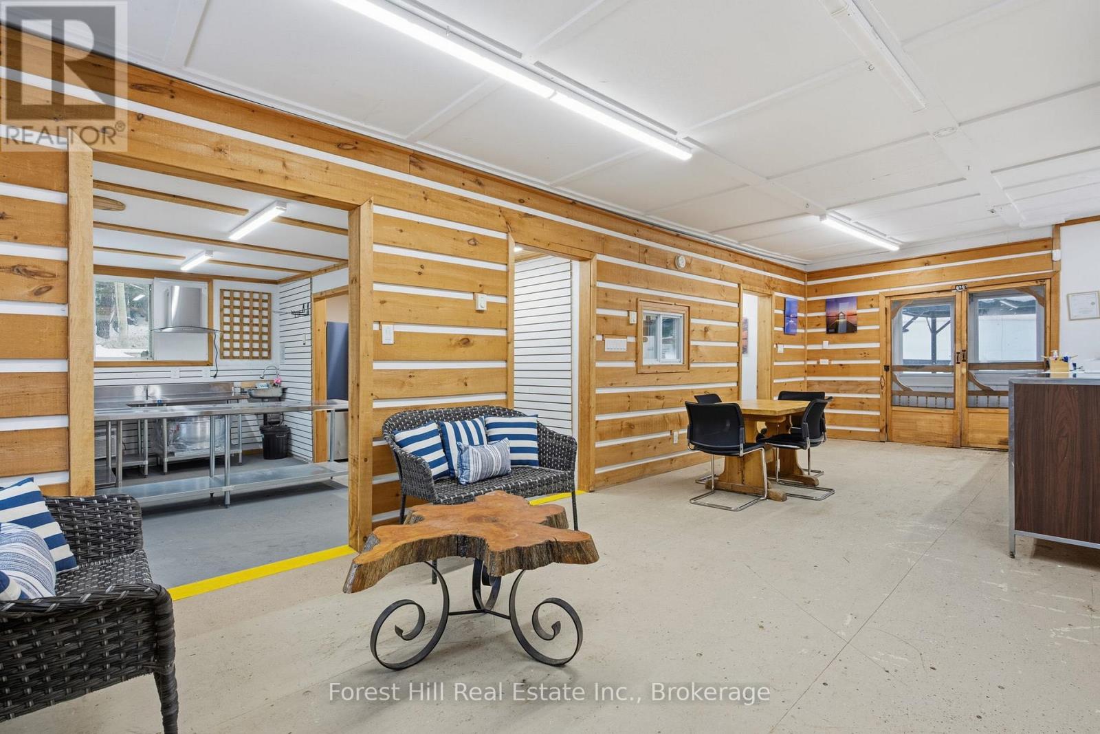 1092 Main Street, Lake Of Bays, Ontario  P0B 1A0 - Photo 16 - X13444468