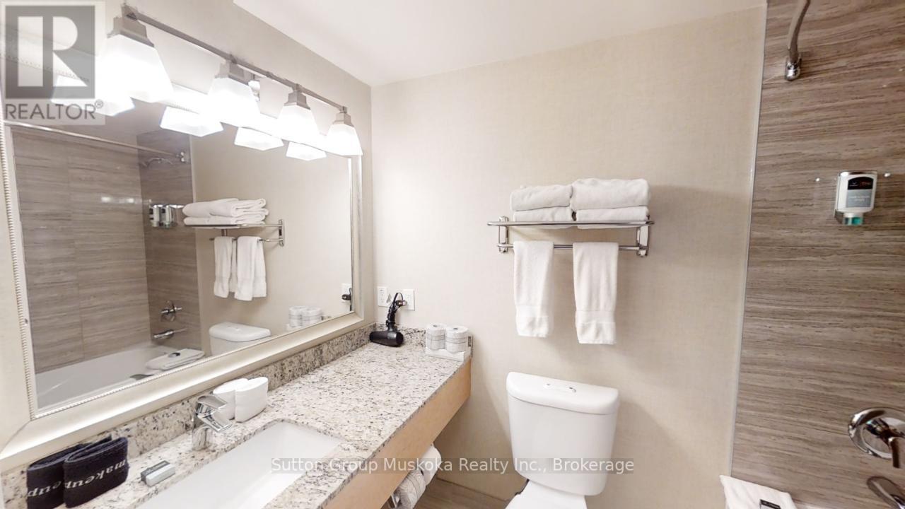 402 - 402 Bayshore - Deerhurst Drive, Huntsville, Ontario P1H 2E8 - Photo 6 - X13446404