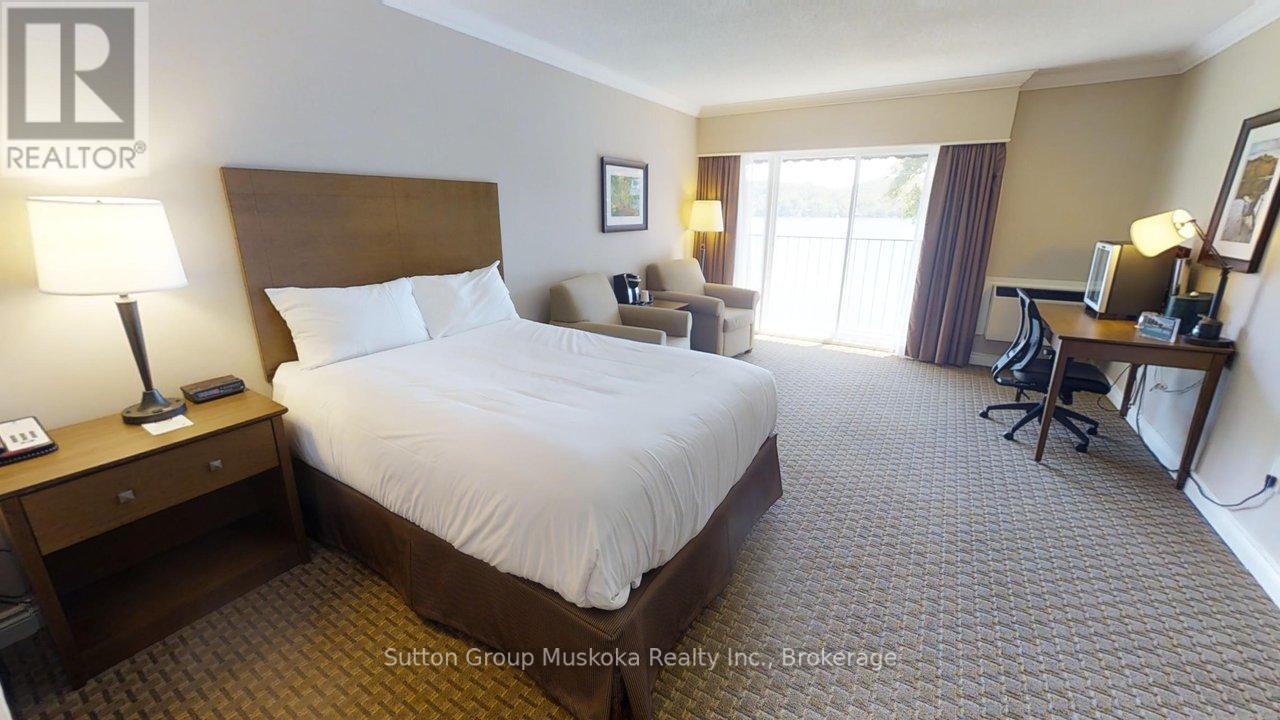 421 - 421 Bayshore - Deerhurst Drive, Huntsville, Ontario P1H 2E8 - Photo 3 - X13446432