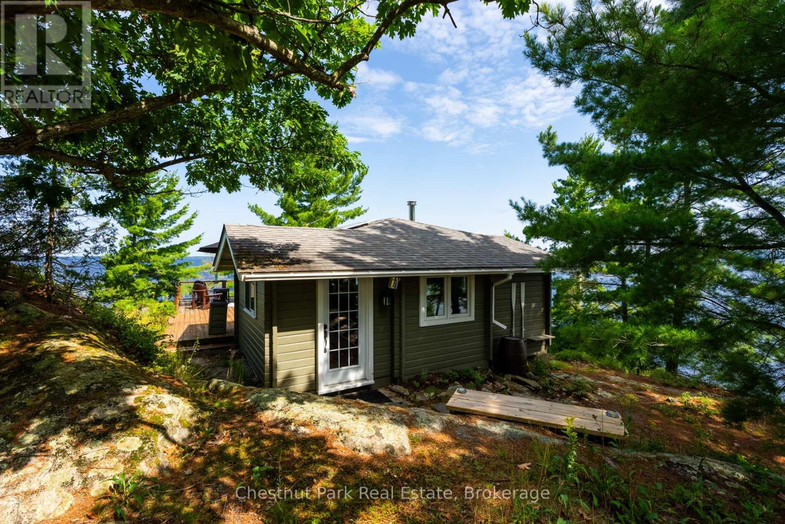1 Helena Island, Gravenhurst, Ontario P1P 1R1 - Photo 13 - X13449104