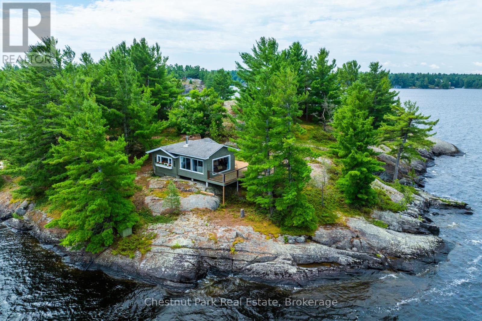 1 Helena Island, Gravenhurst, Ontario P1P 1R1 - Photo 6 - X13449104