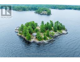 1 HELENA ISLAND, Gravenhurst, Ontario