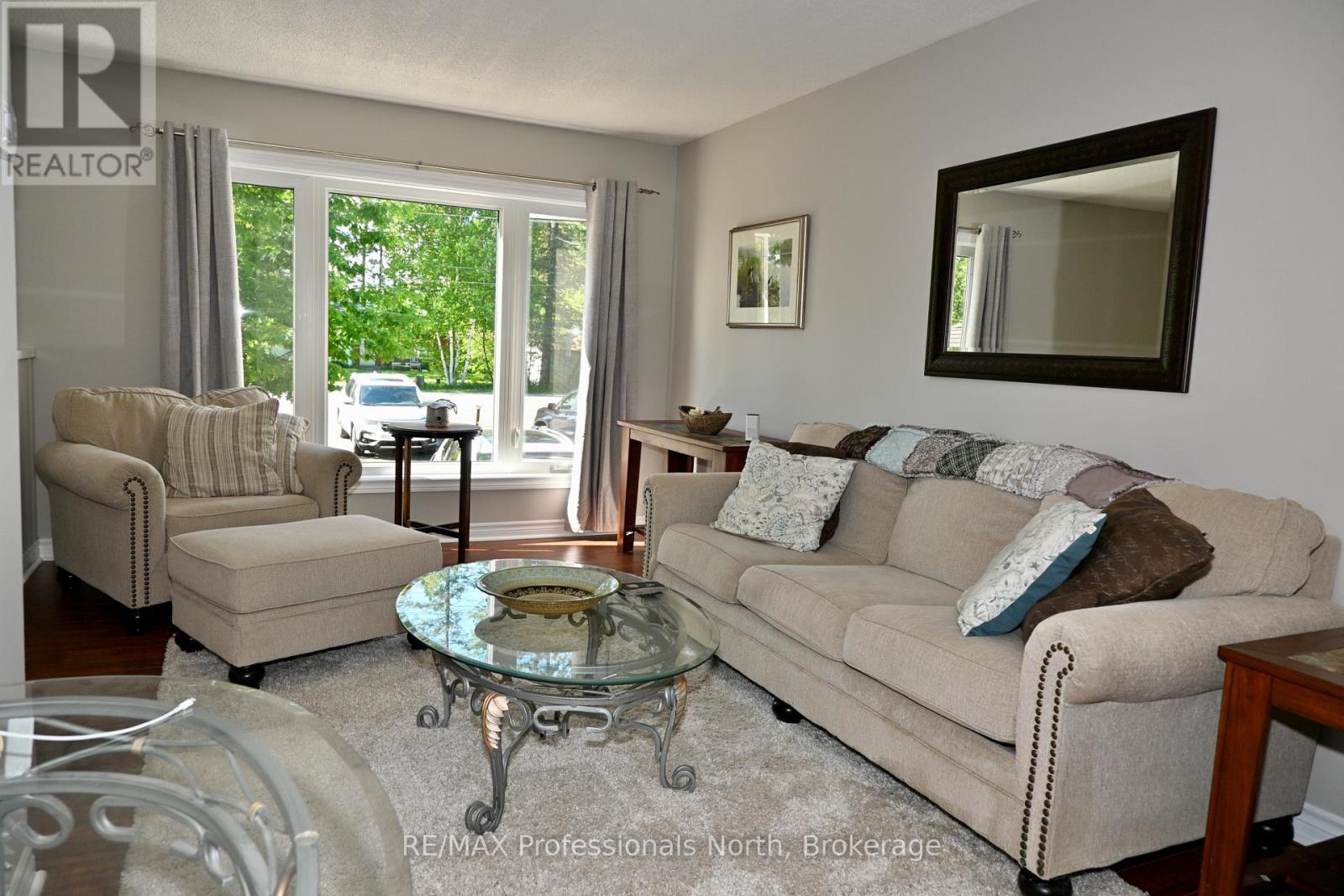77 Hanes Road, Huntsville, Ontario P1H 1M3 - Photo 10 - X13449190