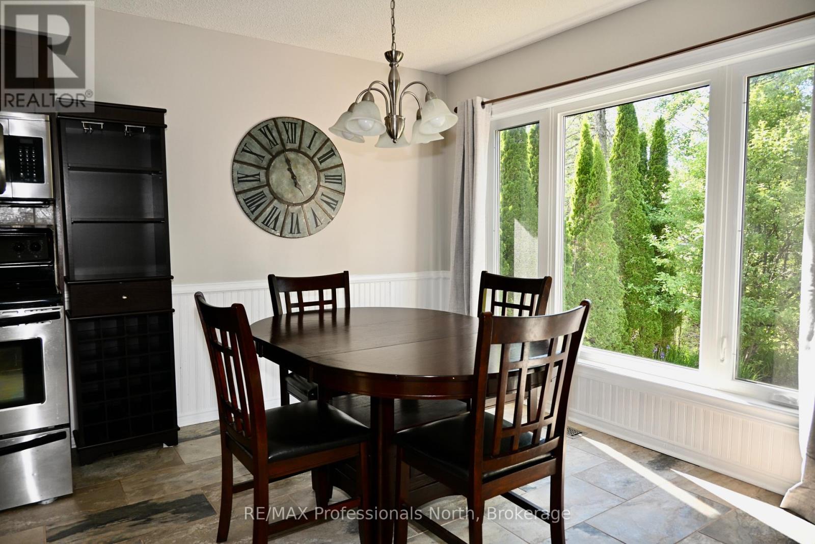 77 Hanes Road, Huntsville, Ontario P1H 1M3 - Photo 12 - X13449190