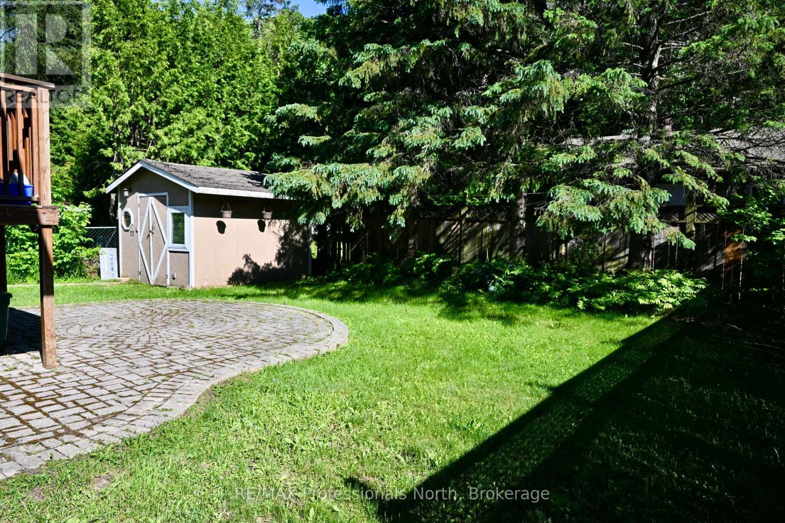 77 Hanes Road, Huntsville, Ontario P1H 1M3 - Photo 3 - X13449190
