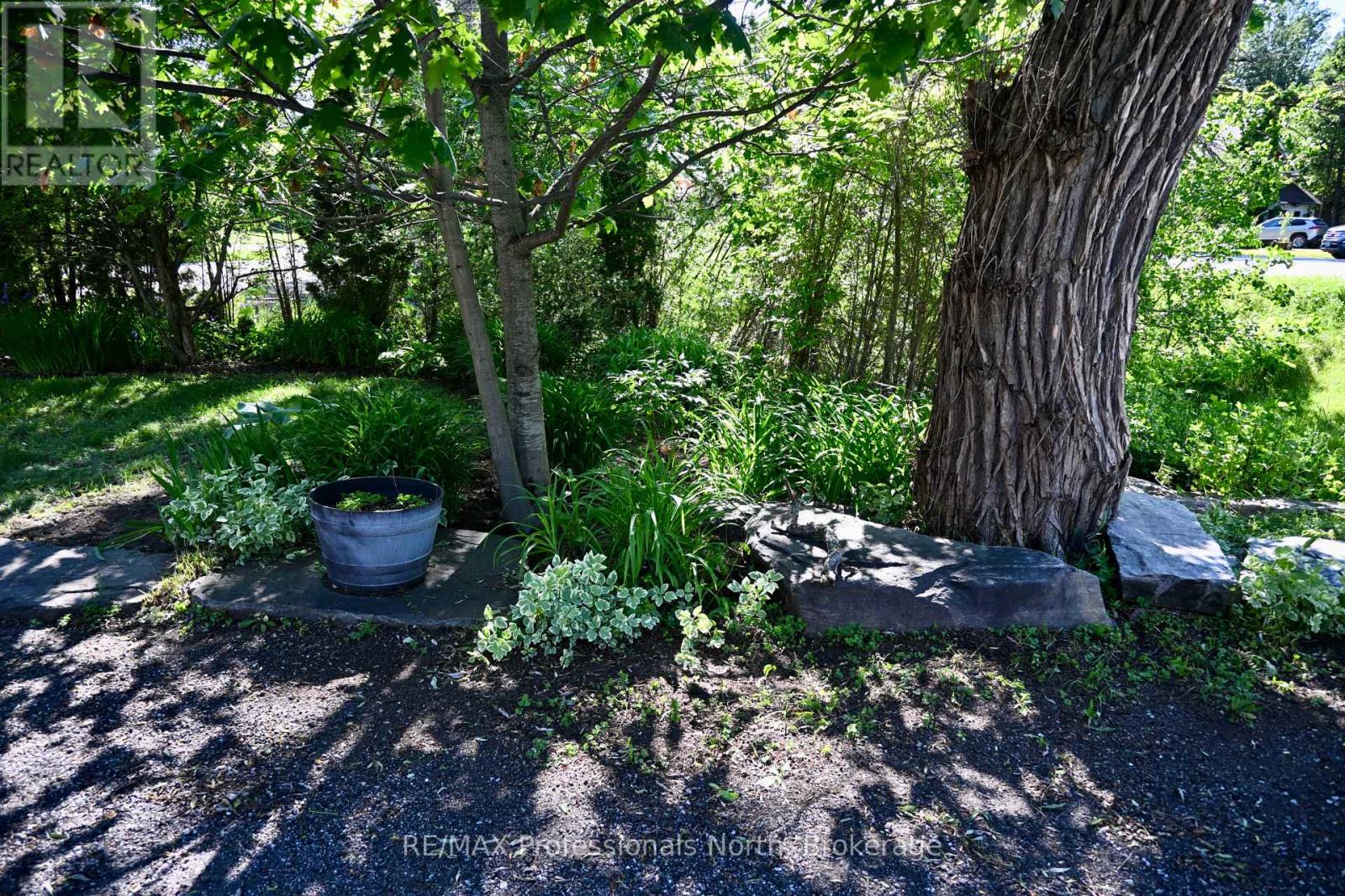 77 Hanes Road, Huntsville, Ontario P1H 1M3 - Photo 5 - X13449190
