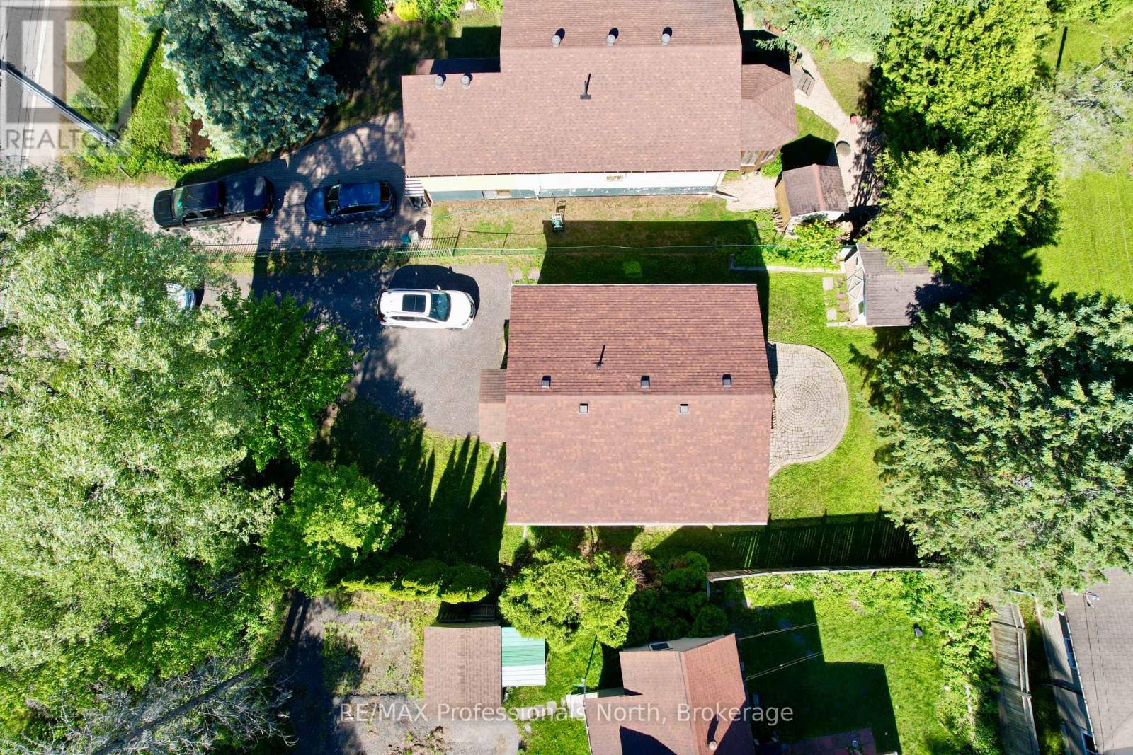 77 Hanes Road, Huntsville, Ontario P1H 1M3 - Photo 6 - X13449190