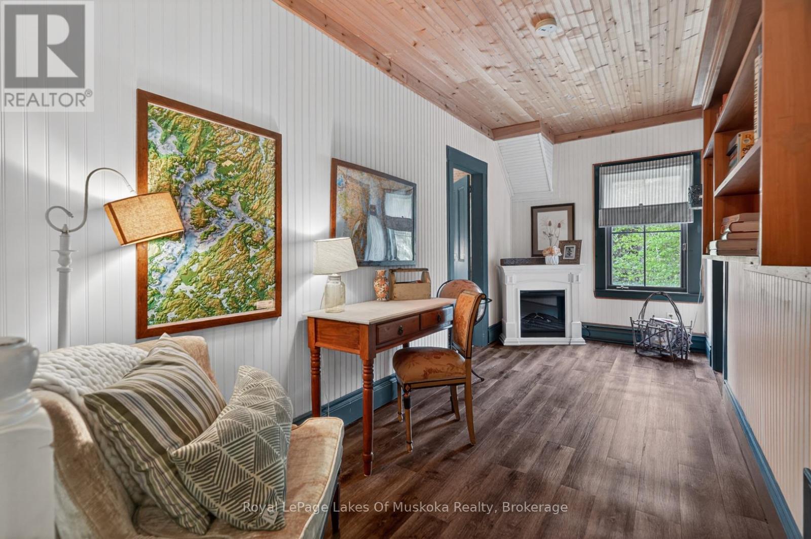 4 Spruce Street E, Lake Of Bays, Ontario P0B 1A0 - Photo 16 - X13449238