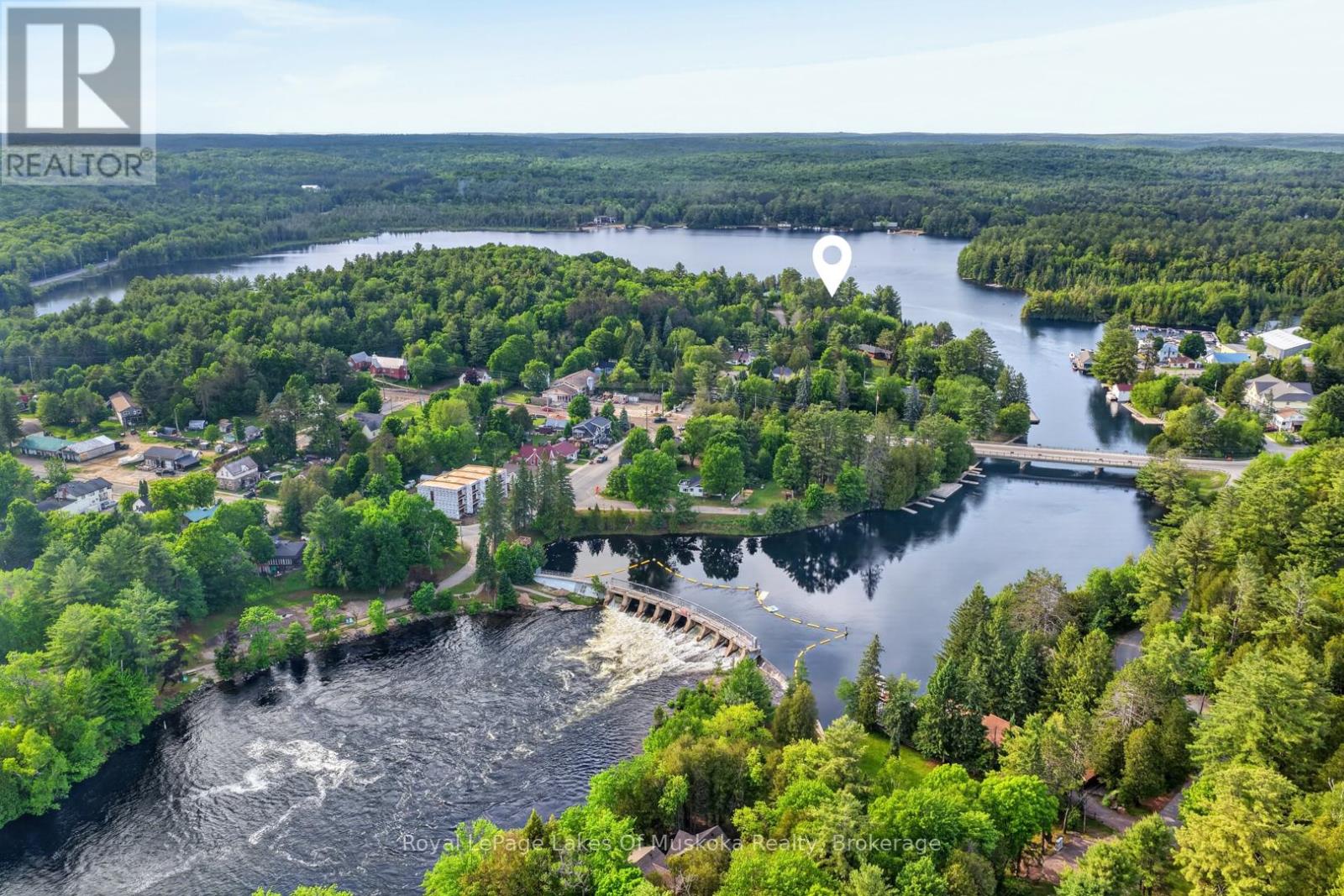 4 Spruce Street E, Lake Of Bays, Ontario P0B 1A0 - Photo 38 - X13449238