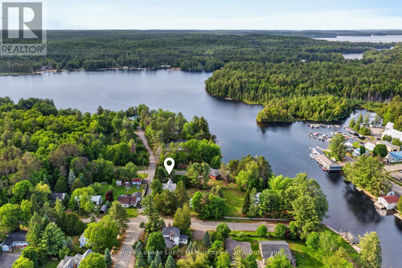4 Spruce Street E, Lake Of Bays, Ontario P0B 1A0 - Photo 40 - X13449238