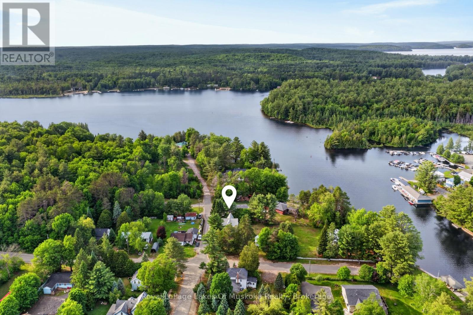 4 Spruce Street E, Lake Of Bays, Ontario P0B 1A0 - Photo 45 - X13449238