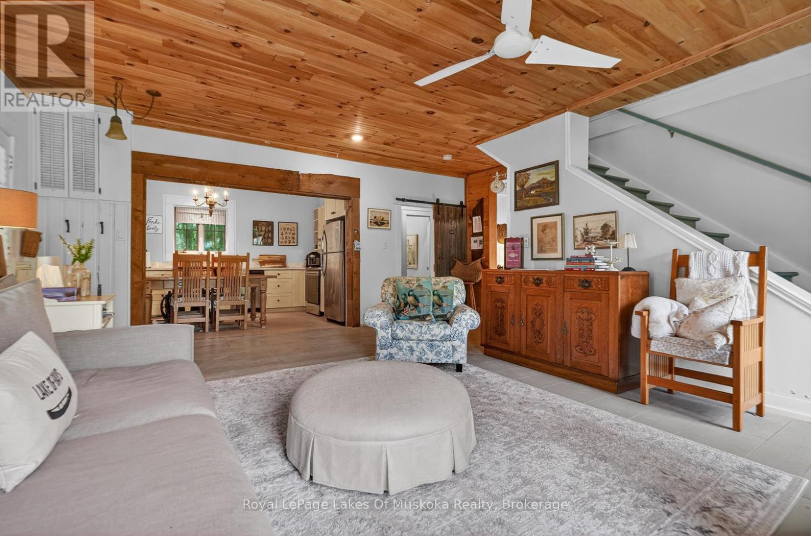 4 Spruce Street E, Lake Of Bays, Ontario P0B 1A0 - Photo 5 - X13449238