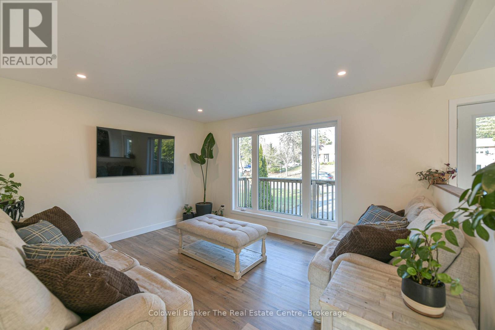 355 Louise Street, Gravenhurst, Ontario P1P 1E1 - Photo 4 - X13449928