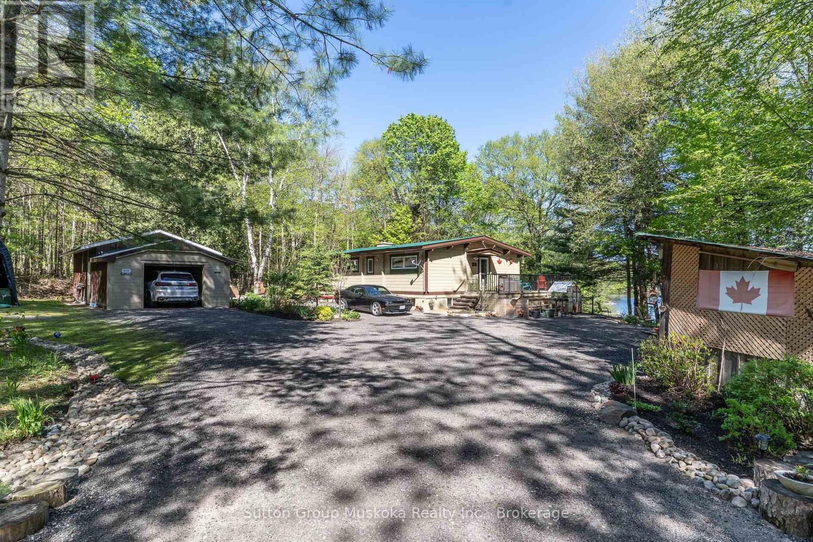 236 Hoodstown Road, Huntsville, Ontario P1H 2J2 - Photo 2 - X13451618