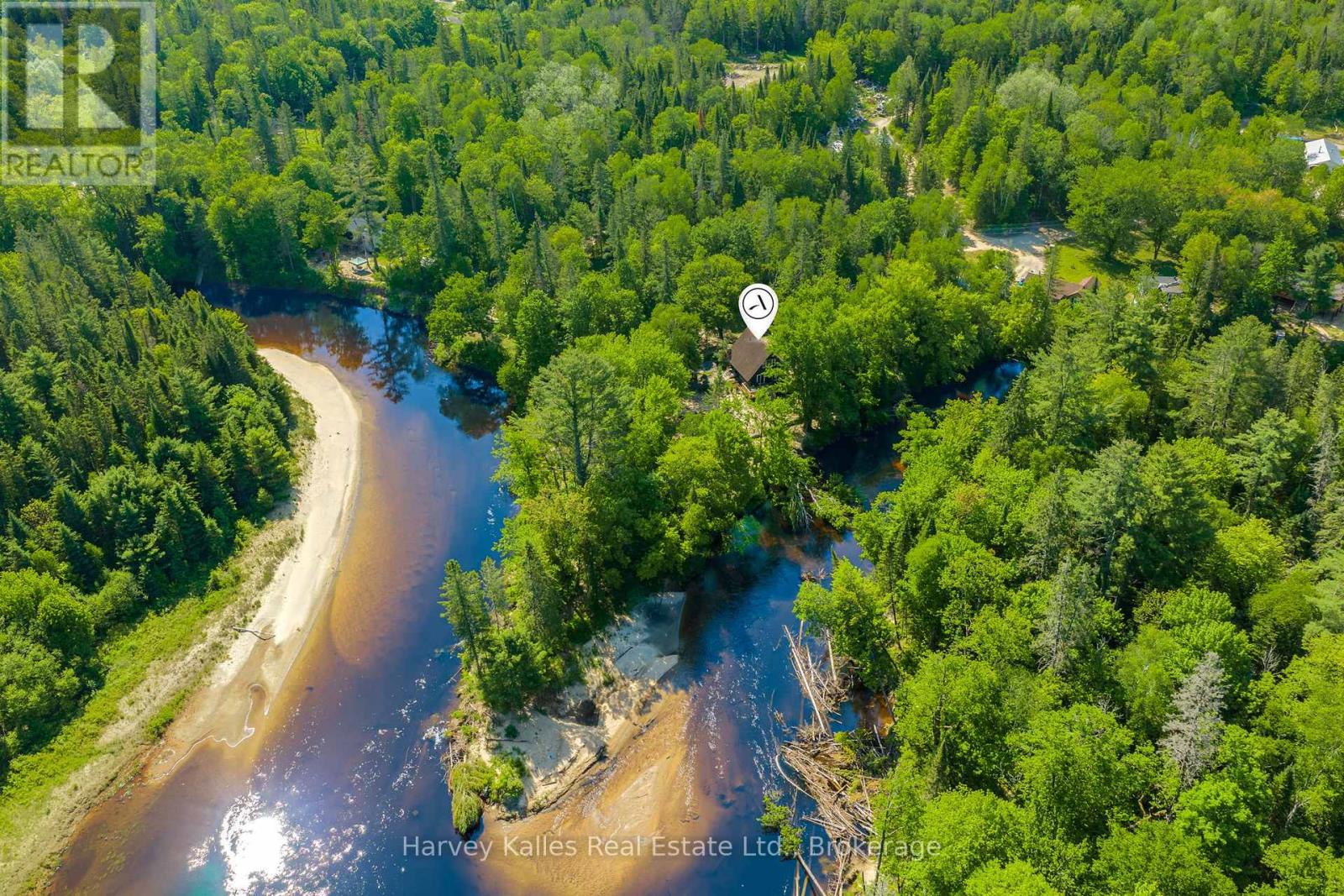 66 Robert Road E, Huntsville, Ontario P1H 2J4 - Photo 2 - X13452296