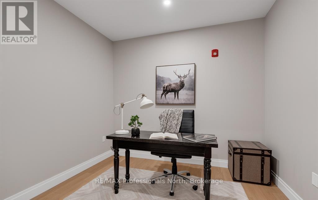 205 - 32 Brunel Road, Huntsville, Ontario P1H 1P5 - Photo 31 - X13453102
