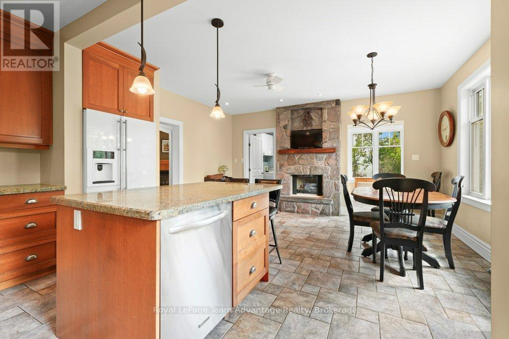 35 William Street, Parry Sound, Ontario  P2A 1V2 - Photo 14 - X13455420