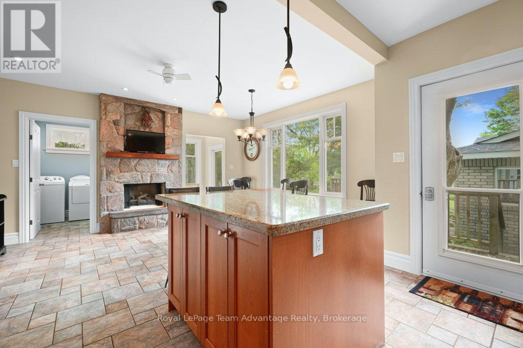 35 William Street, Parry Sound, Ontario  P2A 1V2 - Photo 15 - X13455420