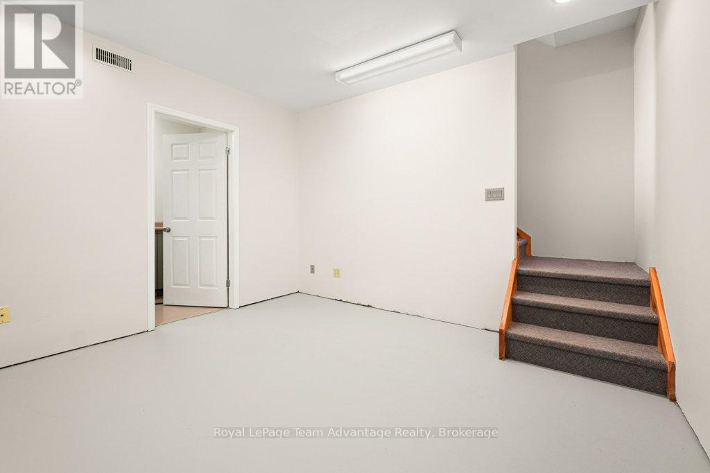 35 William Street, Parry Sound, Ontario  P2A 1V2 - Photo 36 - X13455420