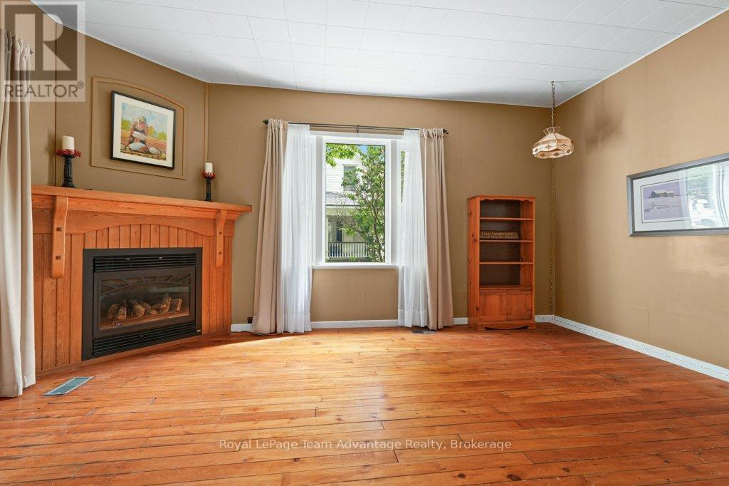 35 William Street, Parry Sound, Ontario  P2A 1V2 - Photo 7 - X13455420