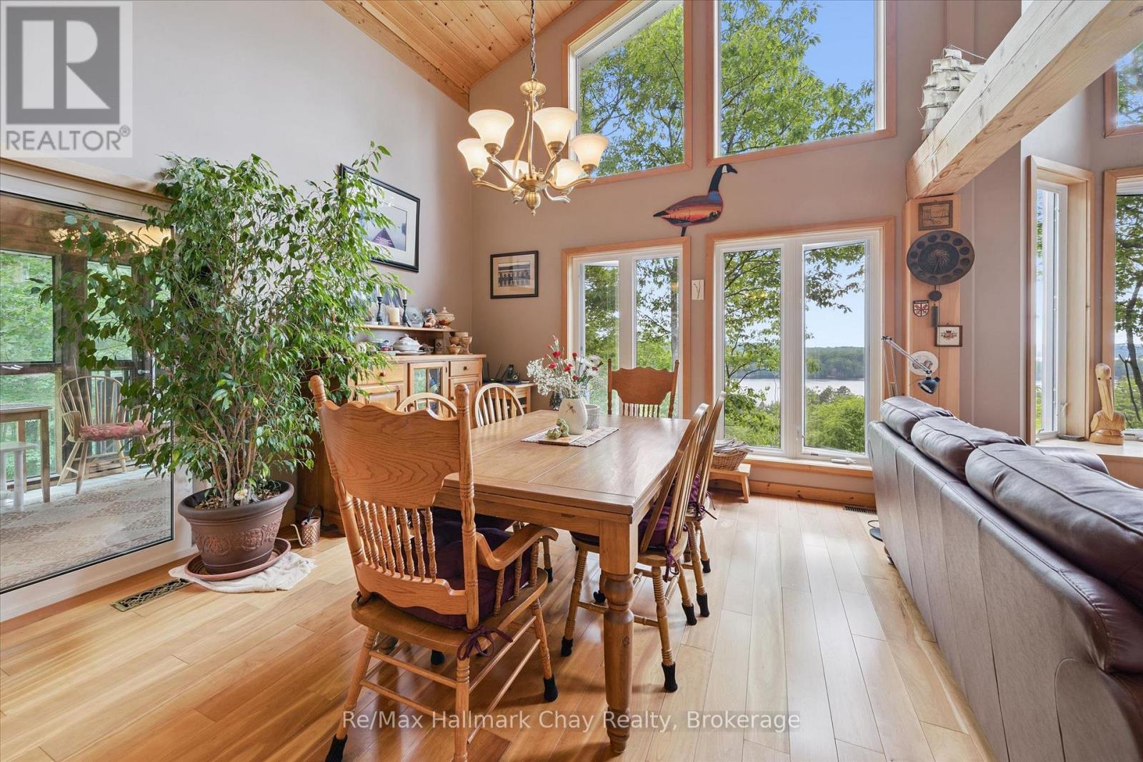 1497 Fox Point Road, Lake Of Bays, Ontario P0A 1H0 - Photo 7 - X13459608