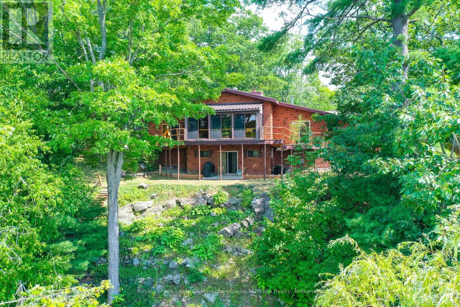 108 Six Mile Channel Road, Georgian Bay, Ontario L0K 1E0 - Photo 1 - X13460782